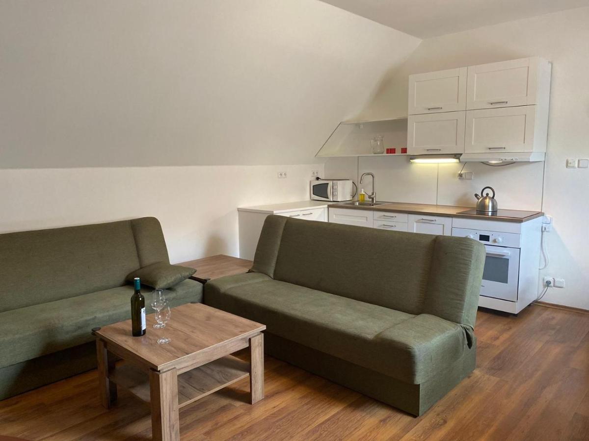 Certova Bouda Apartment